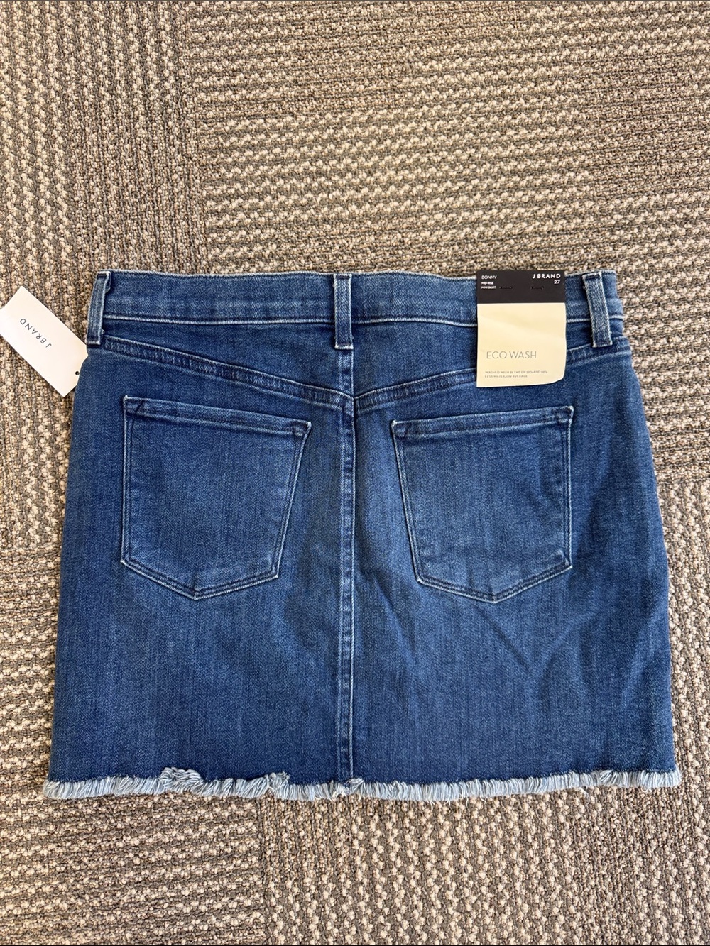 NWT J Brand Bonny Mid-Rise Mini Skirt in Galaxy Wash, size 27 - Picture 10 of 10